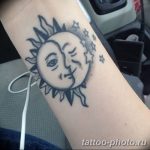 Фото рисунка тату Луна и Солнце 05.11.2018 №136 - tattoo Moon and Sun - tattoo-photo.ru