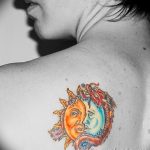 Фото рисунка тату Луна и Солнце 05.11.2018 №162 - tattoo Moon and Sun - tattoo-photo.ru