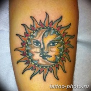 Фото рисунка тату Луна и Солнце 05.11.2018 №200 - tattoo Moon and Sun - tattoo-photo.ru