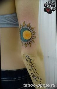 Фото рисунка тату Луна и Солнце 05.11.2018 №214 - tattoo Moon and Sun - tattoo-photo.ru