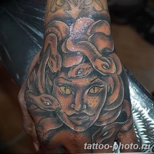 Фото рисунка тату Медуза Горгона 23.11.2018 №043 - tattoo Medusa Gorgo - tattoo-photo.ru