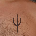 Фото рисунка тату Трезубец 07.11.2018 №046 - photo tattoo Trident - tattoo-photo.ru