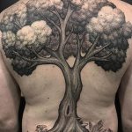 Фото рисунка тату дерево 07.11.2018 №049 - photo tattoo tree - tattoo-photo.ru