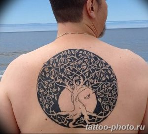 Фото рисунка тату дерево 07.11.2018 №069 - photo tattoo tree - tattoo-photo.ru