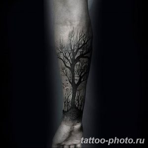 Фото рисунка тату дерево 07.11.2018 №075 - photo tattoo tree - tattoo-photo.ru