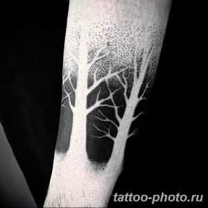 Фото рисунка тату дерево 07.11.2018 №077 - photo tattoo tree - tattoo-photo.ru