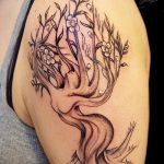 Фото рисунка тату дерево 07.11.2018 №089 - photo tattoo tree - tattoo-photo.ru