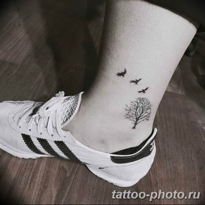 Фото рисунка тату дерево 07.11.2018 №140 - photo tattoo tree - tattoo-photo.ru