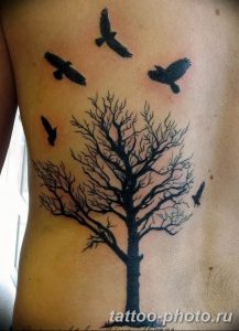 Фото рисунка тату дерево 07.11.2018 №251 - photo tattoo tree - tattoo-photo.ru