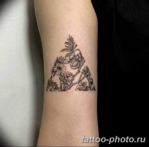 Фото рисунка тату дерево 07.11.2018 №399 - photo tattoo tree - tattoo-photo.ru