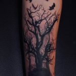 Фото рисунка тату дерево 07.11.2018 №479 - photo tattoo tree - tattoo-photo.ru