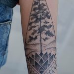 Фото рисунка тату дерево 07.11.2018 №489 - photo tattoo tree - tattoo-photo.ru