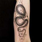 Фото рисунка тату змея 23.11.2018 №244 - snake tattoo photo - tattoo-photo.ru