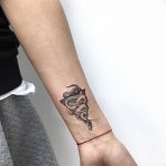 Фото рисунка тату змея 23.11.2018 №319 - snake tattoo photo - tattoo-photo.ru
