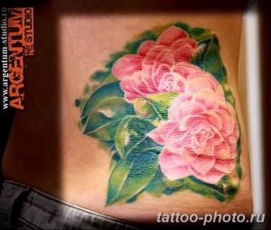 Фото рисунка тату камелия 24.11.2018 №030 - photo tattoo camellia - tattoo-photo.ru
