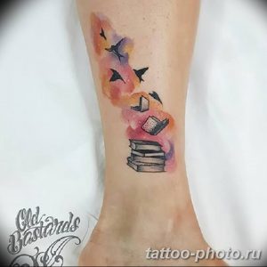 Фото рисунка тату книга 23.11.2018 №033 - photo tattoo book - tattoo-photo.ru