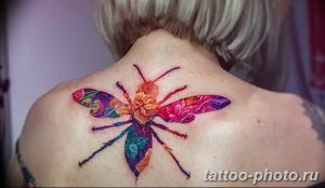 Фото рисунка тату оса 06.11.2018 №046 - photo tattoo wasp - tattoo-photo.ru