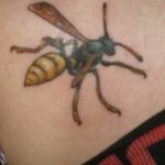 Фото рисунка тату оса 06.11.2018 №085 - photo tattoo wasp - tattoo-photo.ru