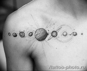 Фото рисунка тату планеты 04.11.2018 №008 - tattoo photos of the planet - tattoo-photo.ru