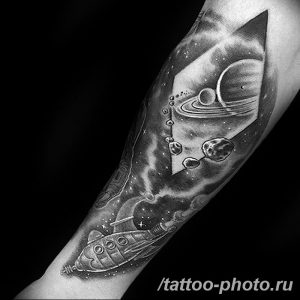 Фото рисунка тату планеты 04.11.2018 №009 - tattoo photos of the planet - tattoo-photo.ru