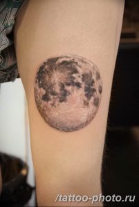 Фото рисунка тату планеты 04.11.2018 №046 - tattoo photos of the planet - tattoo-photo.ru