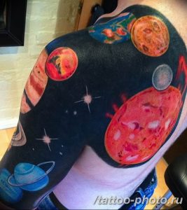 Фото рисунка тату планеты 04.11.2018 №057 - tattoo photos of the planet - tattoo-photo.ru