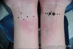 Фото рисунка тату планеты 04.11.2018 №058 - tattoo photos of the planet - tattoo-photo.ru