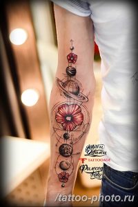 Фото рисунка тату планеты 04.11.2018 №071 - tattoo photos of the planet - tattoo-photo.ru