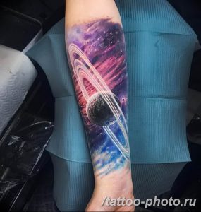Фото рисунка тату планеты 04.11.2018 №106 - tattoo photos of the planet - tattoo-photo.ru