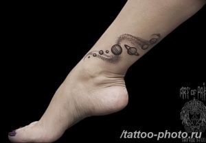 Фото рисунка тату планеты 04.11.2018 №117 - tattoo photos of the planet - tattoo-photo.ru