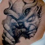 фото идея тату дьявол 18.12.2018 №059 - photo idea tattoo devil - tattoo-photo.ru