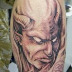 фото идея тату дьявол 18.12.2018 №290 - photo idea tattoo devil - tattoo-photo.ru