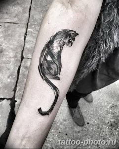 фото рисунка тату черная кошка 13.11.2018 №044 - black cat tattoo picture - tattoo-photo.ru