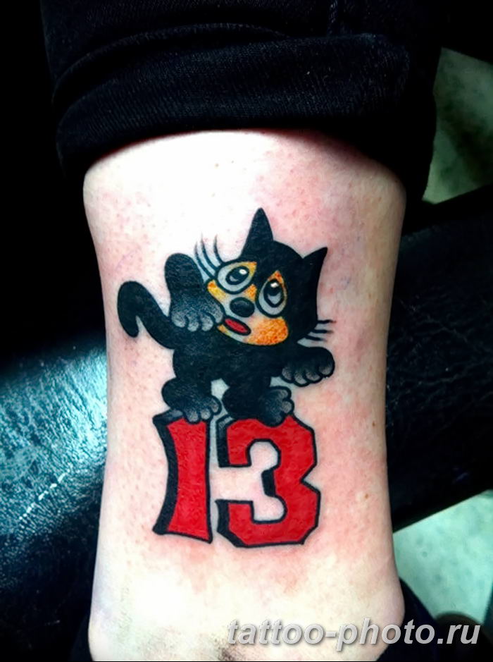 фото рисунка тату черная кошка 13.11.2018 №048 - black cat tattoo picture - tattoo-photo.ru