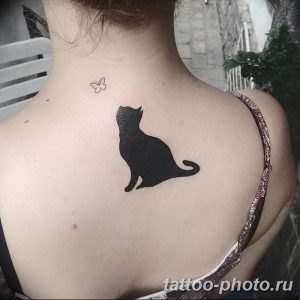 фото рисунка тату черная кошка 13.11.2018 №114 - black cat tattoo picture - tattoo-photo.ru