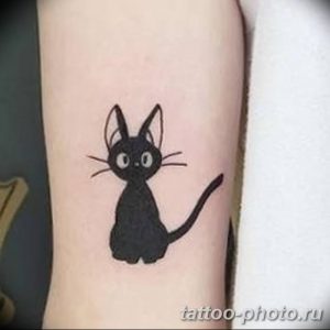 фото рисунка тату черная кошка 13.11.2018 №215 - black cat tattoo picture - tattoo-photo.ru