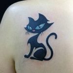 фото рисунка тату черная кошка 13.11.2018 №221 - black cat tattoo picture - tattoo-photo.ru