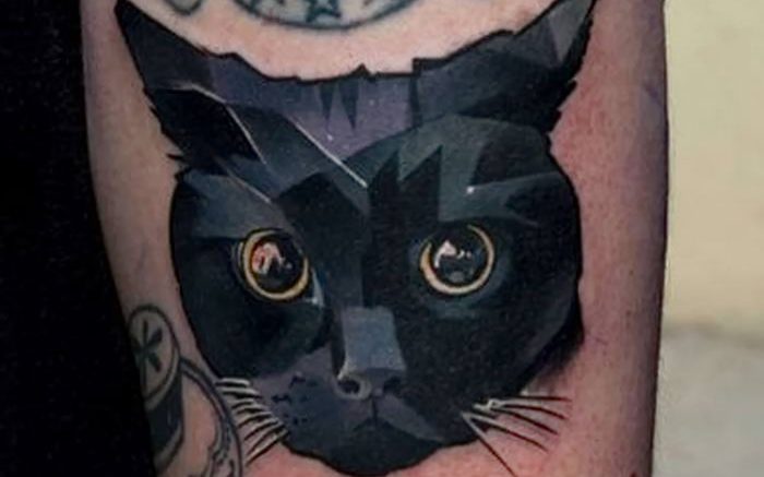 фото рисунка тату черная кошка 13.11.2018 №235 - black cat tattoo picture - tattoo-photo.ru