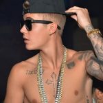 Фото Тату Джастина Бибера 26.10.2018 №056 - photo Justin Bieber tattoo - tattoo-photo.ru