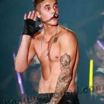 Фото Тату Джастина Бибера 26.10.2018 №088 - photo Justin Bieber tattoo - tattoo-photo.ru