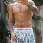 Фото Тату Джастина Бибера 26.10.2018 №092 - photo Justin Bieber tattoo - tattoo-photo.ru