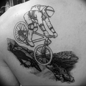 Фото рисунка тату велосипед 12.10.2018 №020 - tattoo bike - tattoo-photo.ru