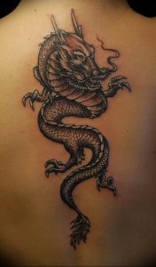 Фото рисунка тату дракон 12.10.2018 №081 - dragon tattoo - tattoo-photo.ru