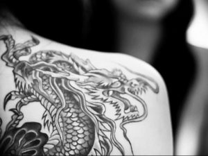 Фото рисунка тату дракон 12.10.2018 №274 - dragon tattoo - tattoo-photo.ru