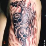 Фото рисунка тату дракон 12.10.2018 №394 - dragon tattoo - tattoo-photo.ru