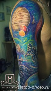 Фото рисунка тату космонавт 31.10.2018 №034 - cosmonaut tattoo - tattoo-photo.ru