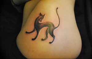 Фото рисунка тату кошка 09.10.2018 №310 - cat tattoo - tattoo-photo.ru