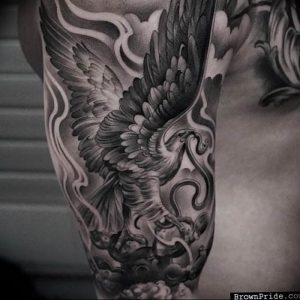 Фото тату беркут 10.10.2018 №021 - tattoo eagle - tattoo-photo.ru