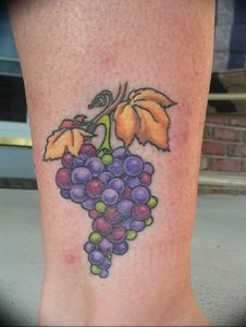 Фото тату виноград 10.10.2018 №032 - tattoo grapes - tattoo-photo.ru
