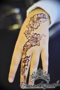 Фото Арабское мехенди 11.10.2018 №255 - Arab mehendi - tattoo-photo.ru